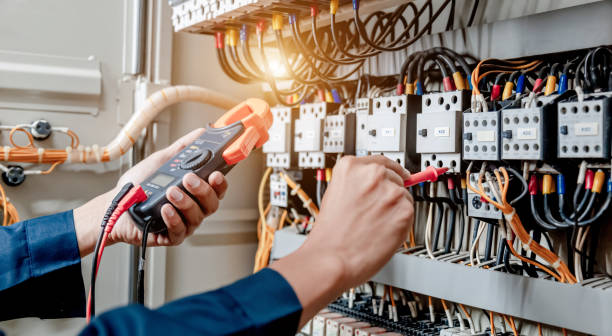 Best Electrical Contractors for Businesses  in Hemet, CA
